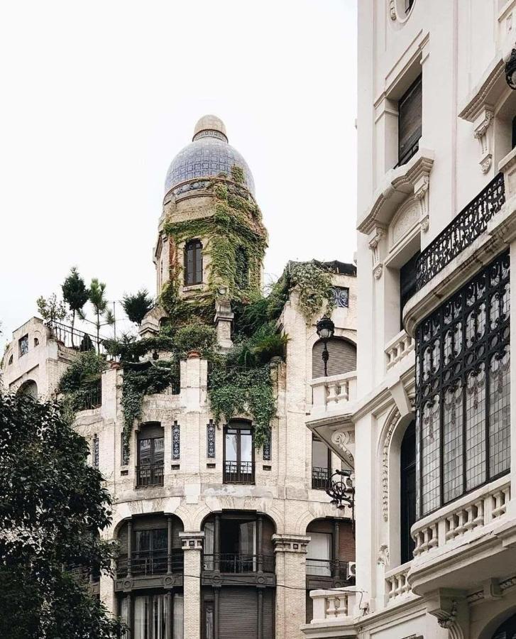 Hostal Andrea Granvia Madrid Exterior photo
